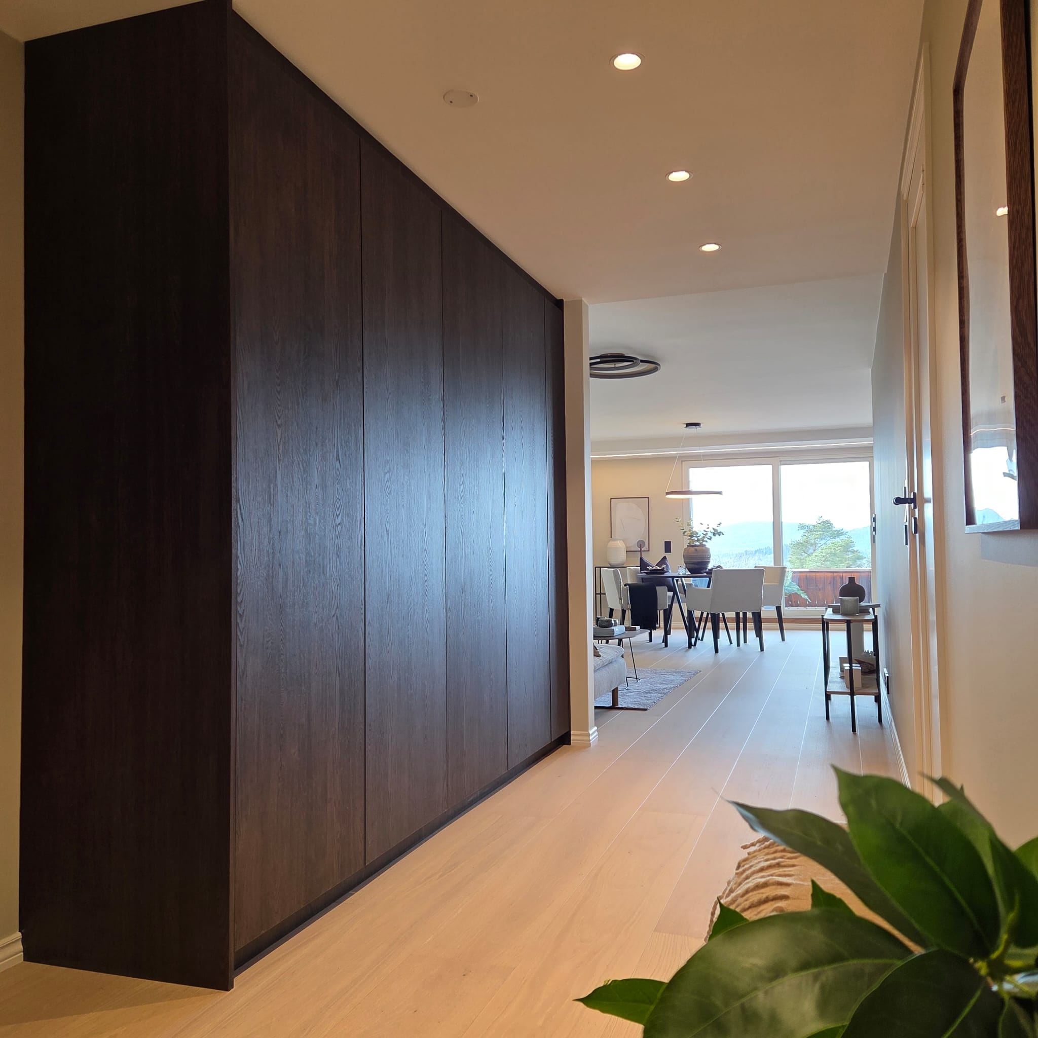 Garderobe på mål tilpasset ditt hjem